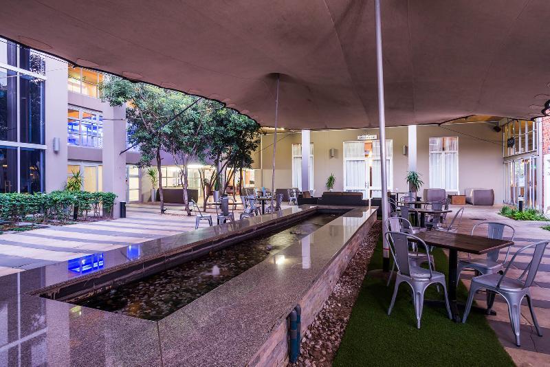 The Waterfront Hotel & Spa By Misty Blue Hotels ダーバン エクステリア 写真